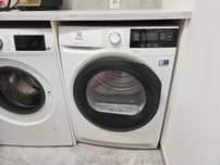Suszarka do ubrań 9kg Electrolux Perfectcare 800 model EW8H359SP