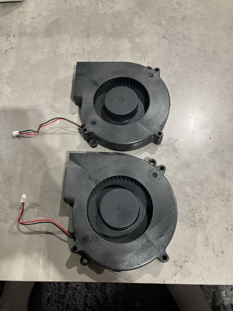 2x wentylator turbinowy SFM14255IA 12V DC