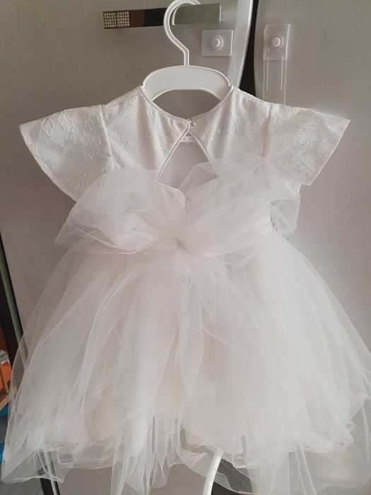 Продам сукню, плаття для дівчинки на 1 рік, розмір 86