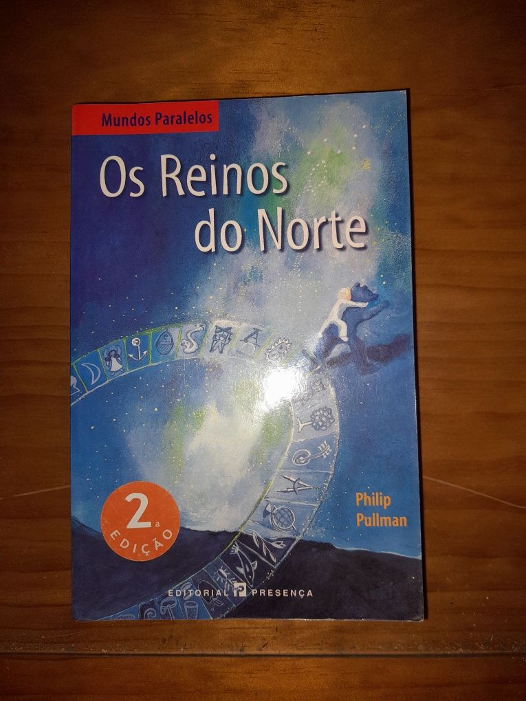 8 Livros juvenis, portes ctt incluídos