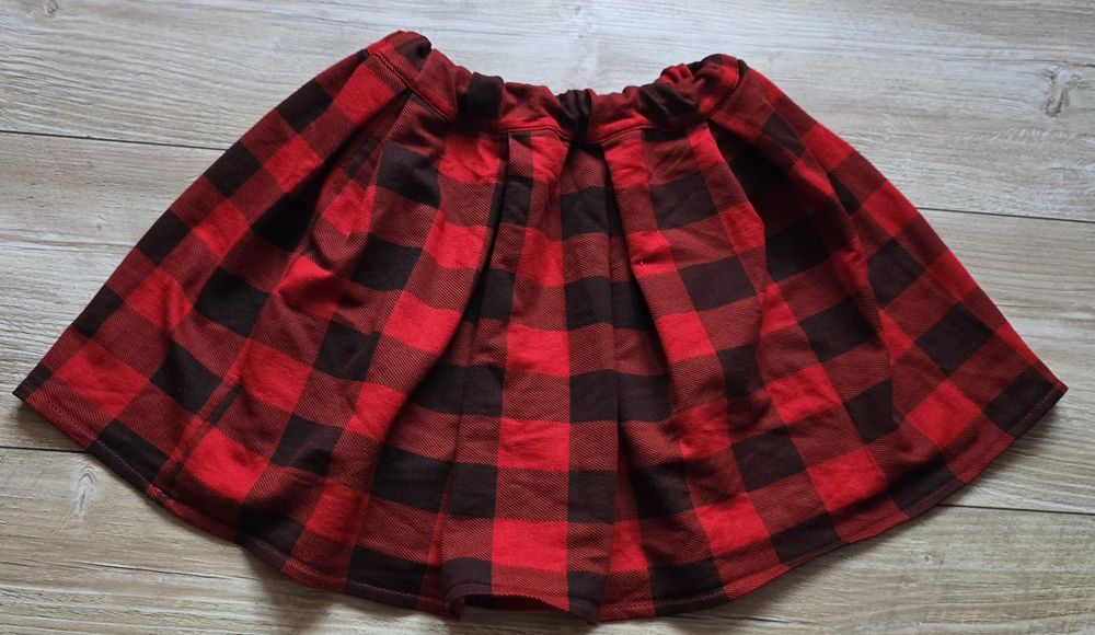 Spódniczka dla dziewczynki rozmiar 122