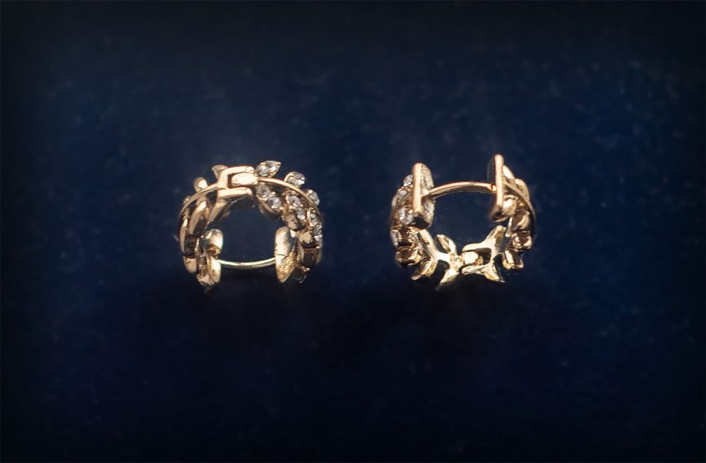 Сережки кульчики пшениця колоски пшениці патріотичні