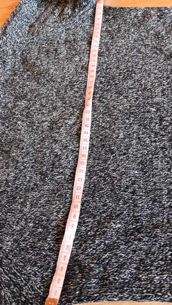 Sweterek ,wełna Reserved r.36/38