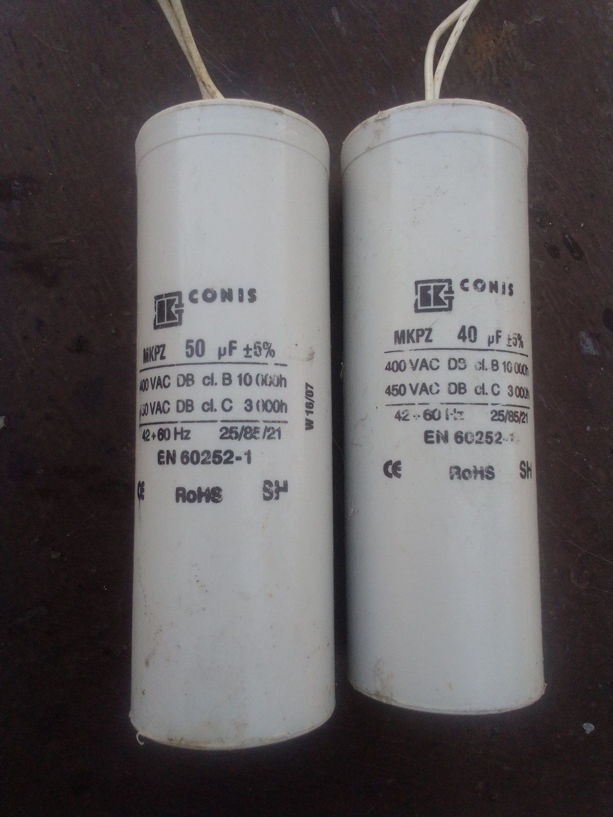 Конденсатори Conis 50-40 Мкф