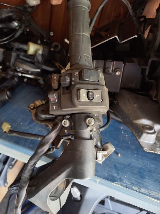 Kawasaki z1000sx 11-16 rama kolektory stacyjka przełącznik zegar moduł