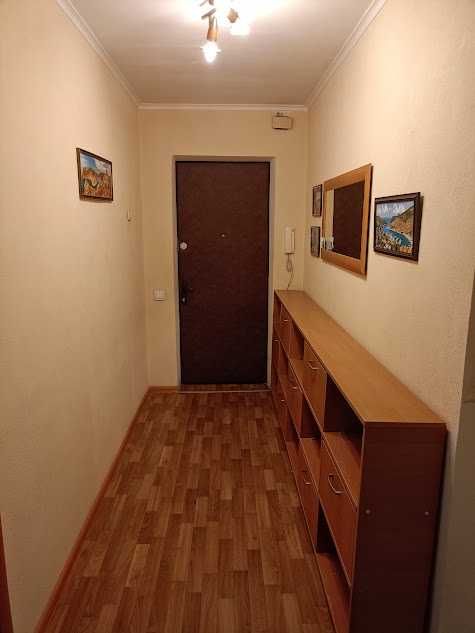В.Івасюка 13а, 3х кімнатна в оренду