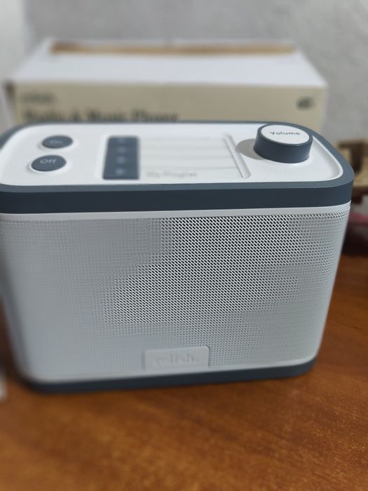 портативне FM-радіо та MP3-музичний плеєр