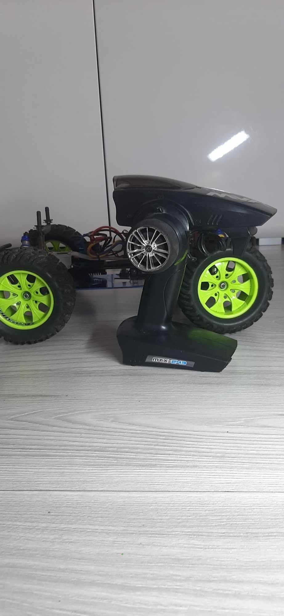 RC Heng long mad truck
