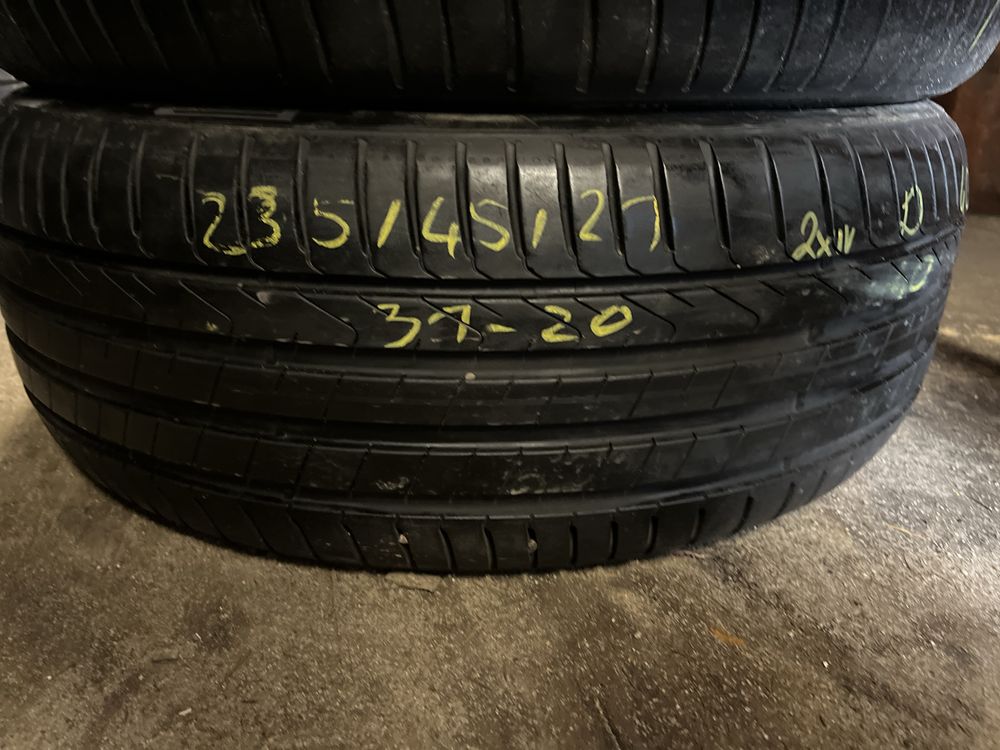 Opony Pirelli Scorpion. 235/45/21 Para