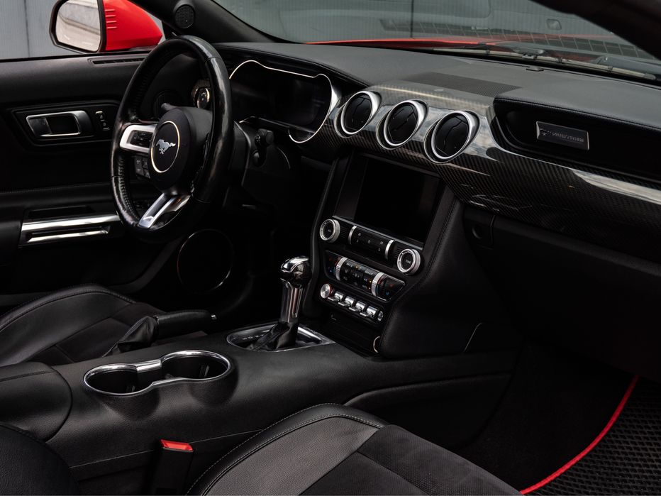 Wynajem Mustang 5.0 V8 535KM PRZELOT Wypożyczalnia aut sportowych LESZ
