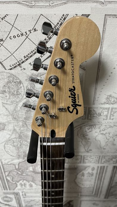 Електрогітара Squier by Fender Bullet Stratocaster