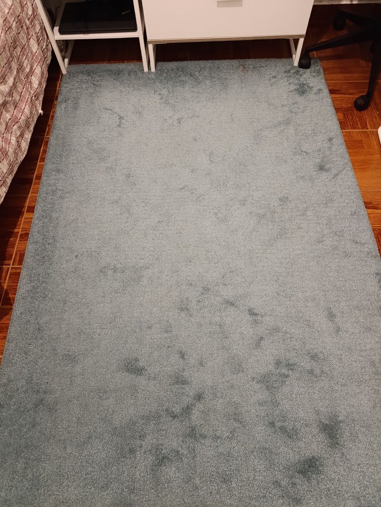 Carpete IKEA azul