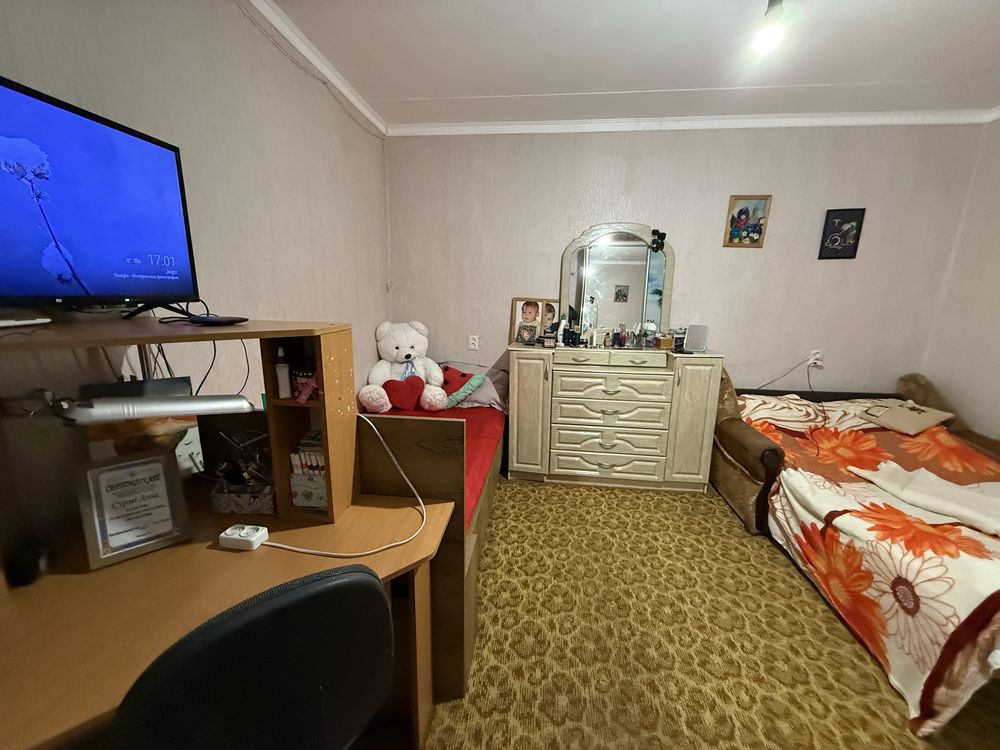 Продаю 1-ку видовую Проспект Героев Украины