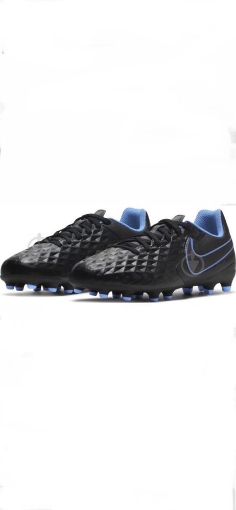 Бутсы Тэмпо Nike чёрные с синим 36 розмір
