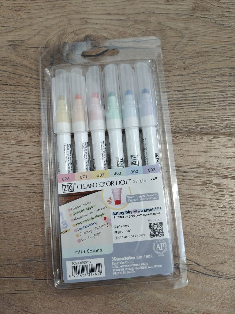 Zestaw pisaków Zig Clean Color Dot Kuretake