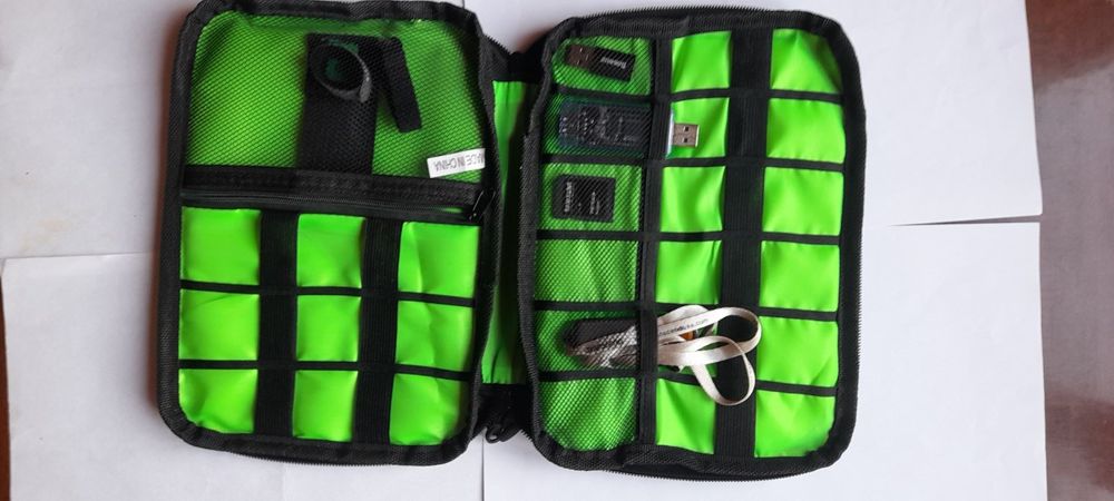 Сумка,чехол, органайзер для аксессуаров