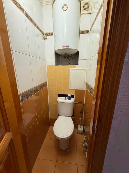 Продається затишна 1-кімнатна квартира на Озерні!