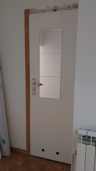 Drzwi łazienkowe 60 prawe