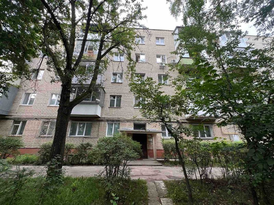 Продаж/1 квартира/Потребує ремонту/Тернопільська 2А/Хрущівка/Львів