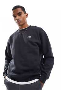 Світшот New Balance small logo brushed sweatshirt in black