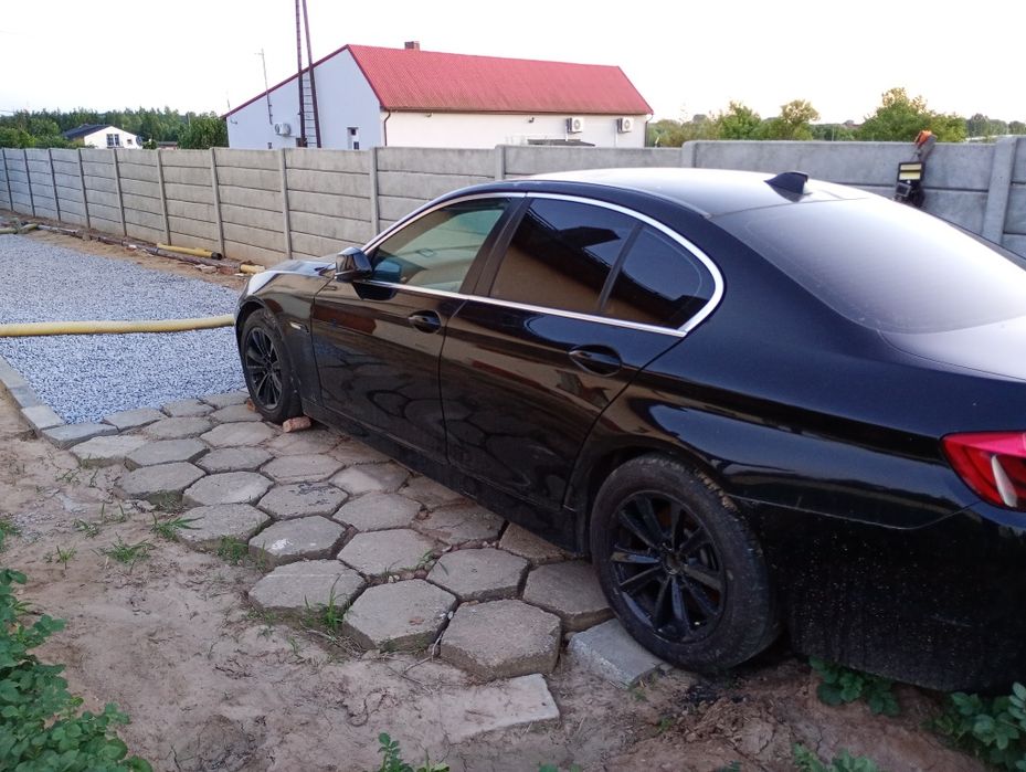 BMW F10 Anglik  2011r   2.0D 184KM Manuał 668/9 Schwarz 2
