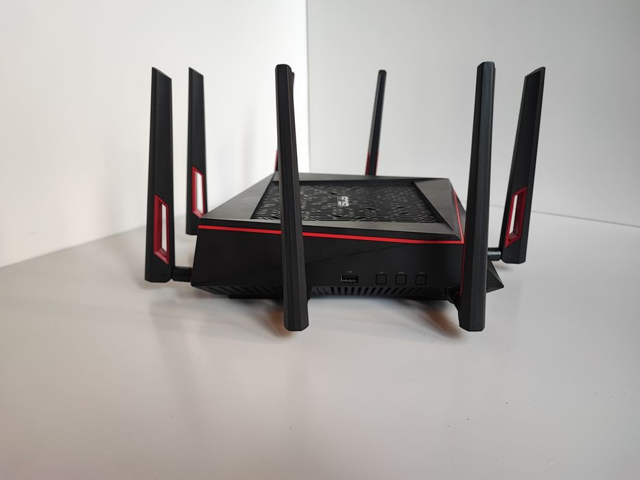 Ігровий маршрутизатор Asus RT-AC5300 - Топова модель, NitroQAM