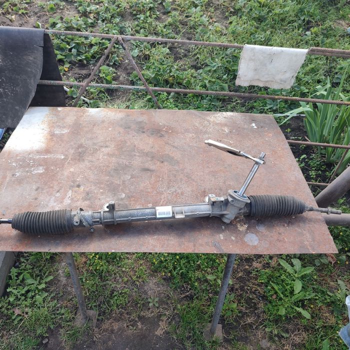 рульова рейка на Renault Megane III (Рено Меган 3)