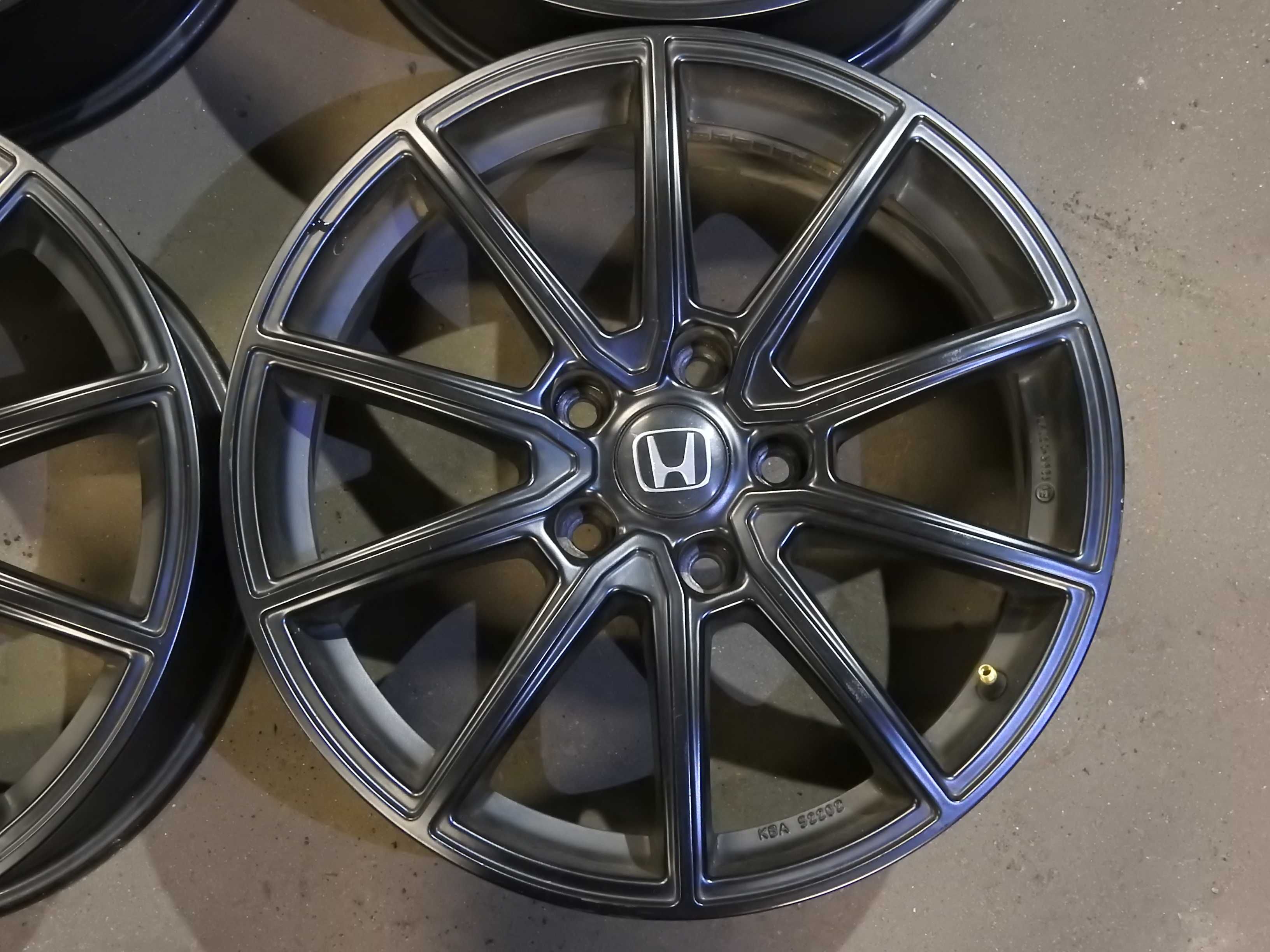 4x Alu Brock 17 5x114,3 ET45 7J BROCK Piasta 67,1 dedykowane do HONDA