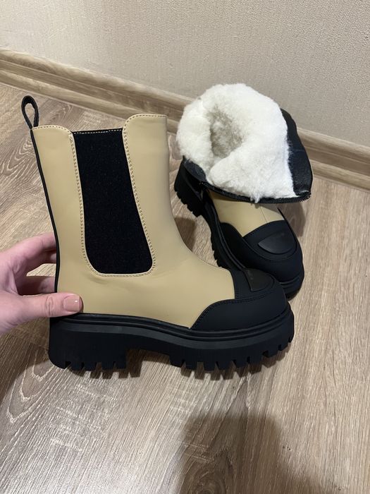 Зимові чоботи черевики жіночі білі молочні бежеві челсі 34 35 36 37