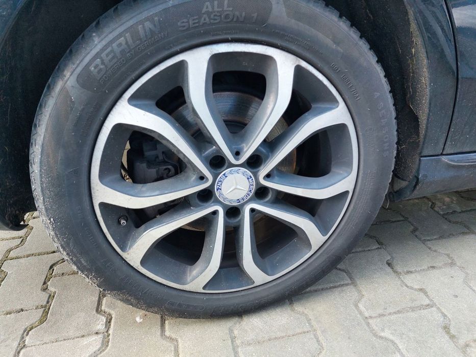 Mercedes c200 W205 felga alufelga 17