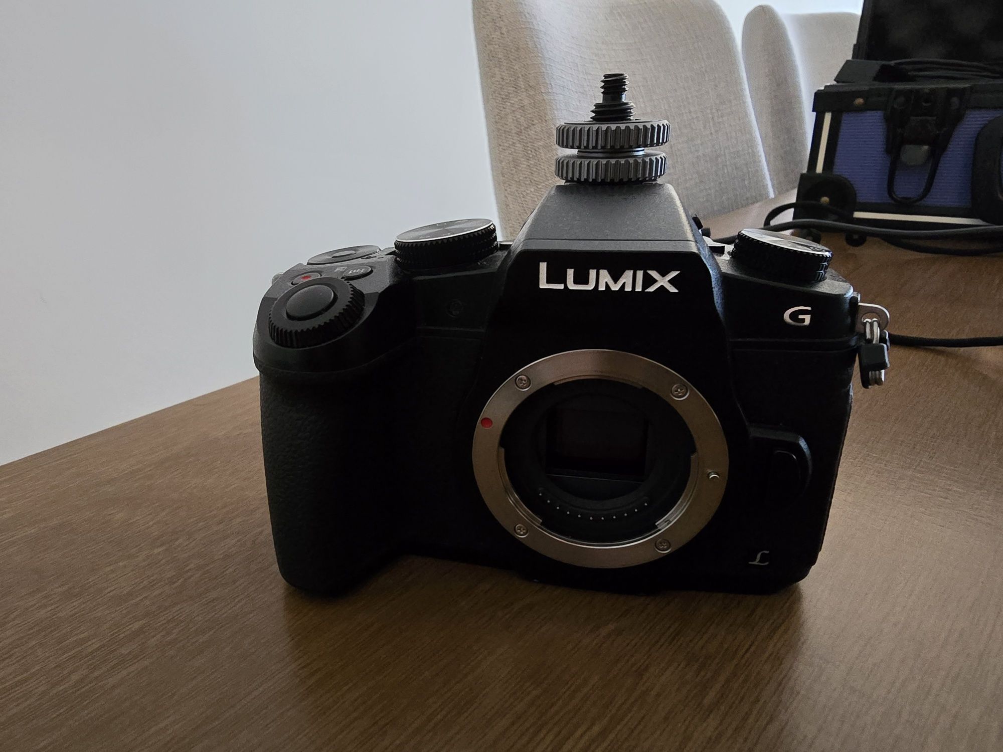 Máquina Fotográfica Panasonic Lumix DMC-G80