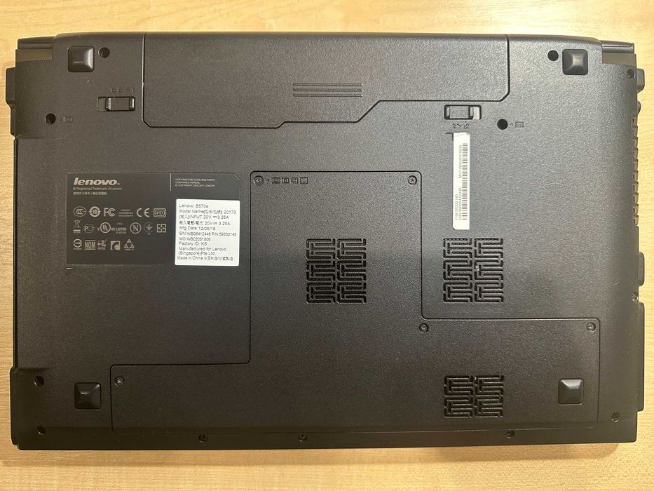 Lenovo B570e в идеальном состоянии|240Gb SSD + 500Gb HDD|i5-2520m|8Gb