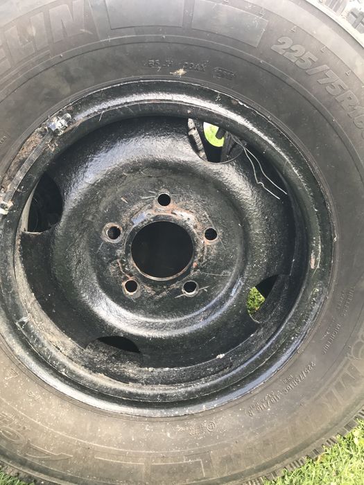 Koła rolnicze r 16 C 75/225