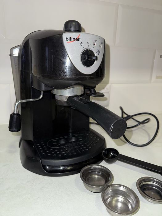 Кавоварка кавомашина Б/У Bifinett CP-A450