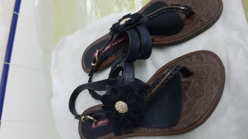 Sandália Grendha 33