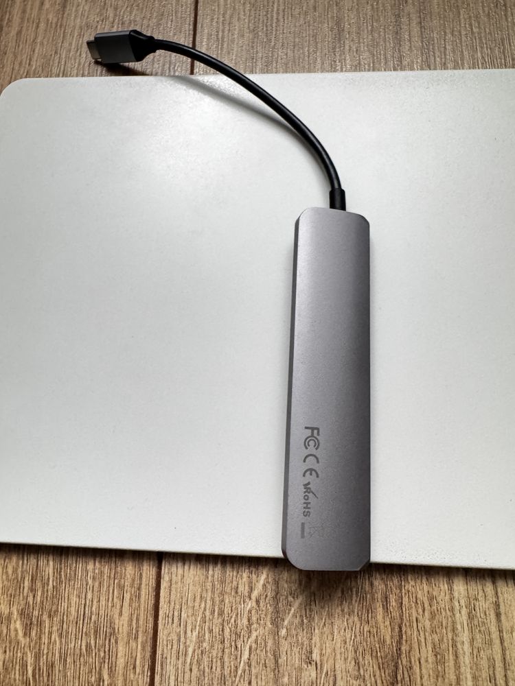 Adapter HUB Satechi Slim USB-C