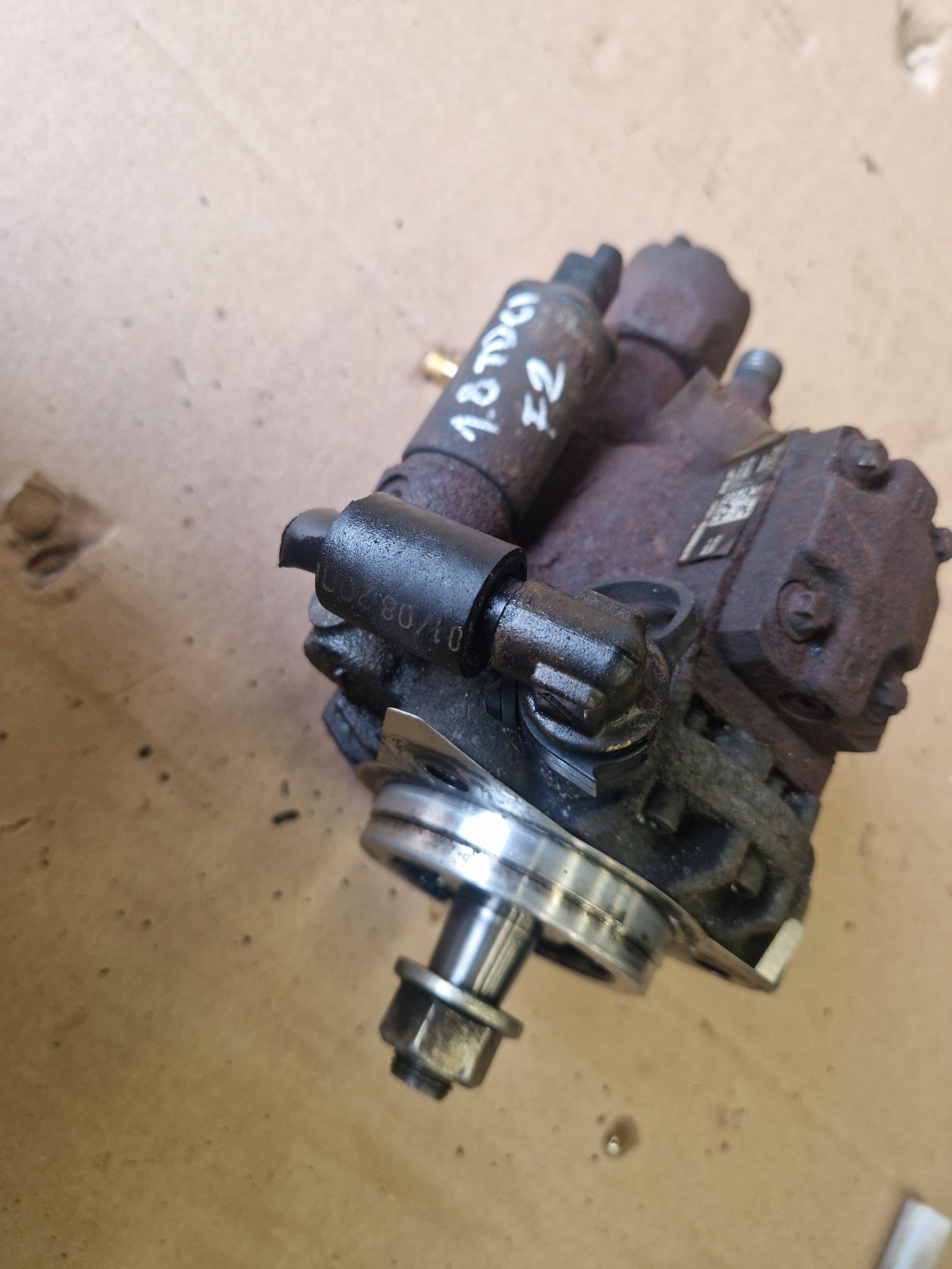 Pompa wtryskowa  Ford Focus mk2 1.8 cdti