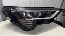 Audi e-tron Farol Direito