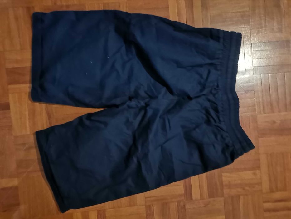 Calções azuis tamanho 42 / bermudas - excelente estado