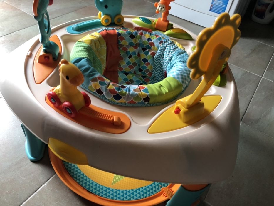 Mesa actividades Infantino