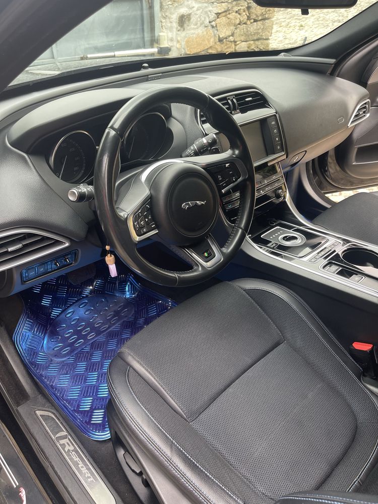 Jaguar xe rsport