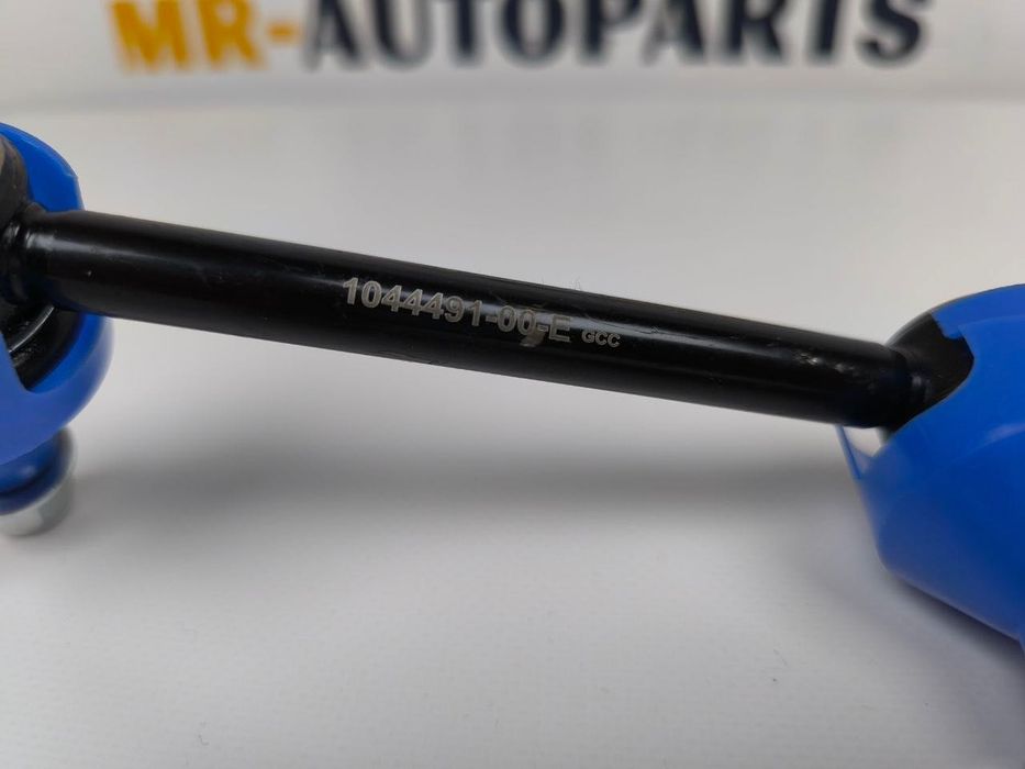 Стійка (тяга) стабілізатора задня права ліва Tesla Model 3/Y