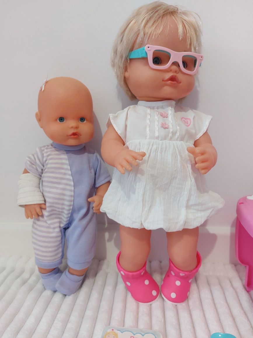 Nenuco médica e paciente