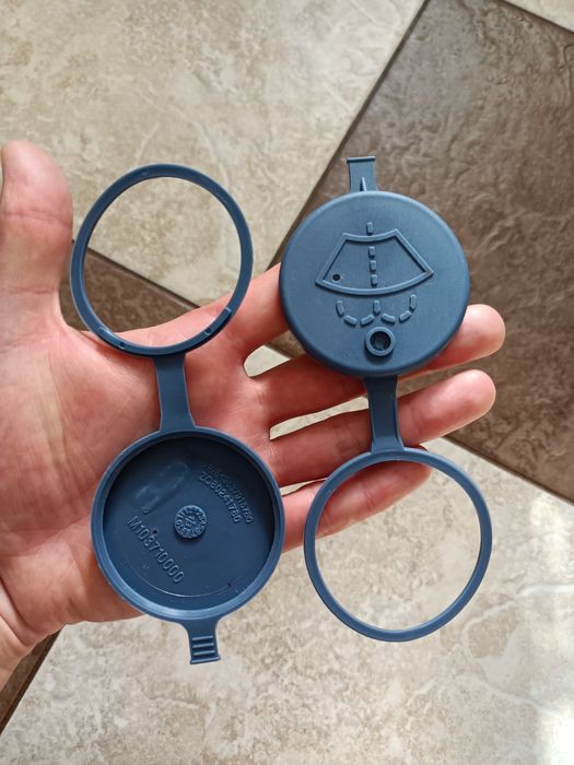 Кришка бачка омивача Hyundai Peugeot Citroen Opel Skoda Ford Renault