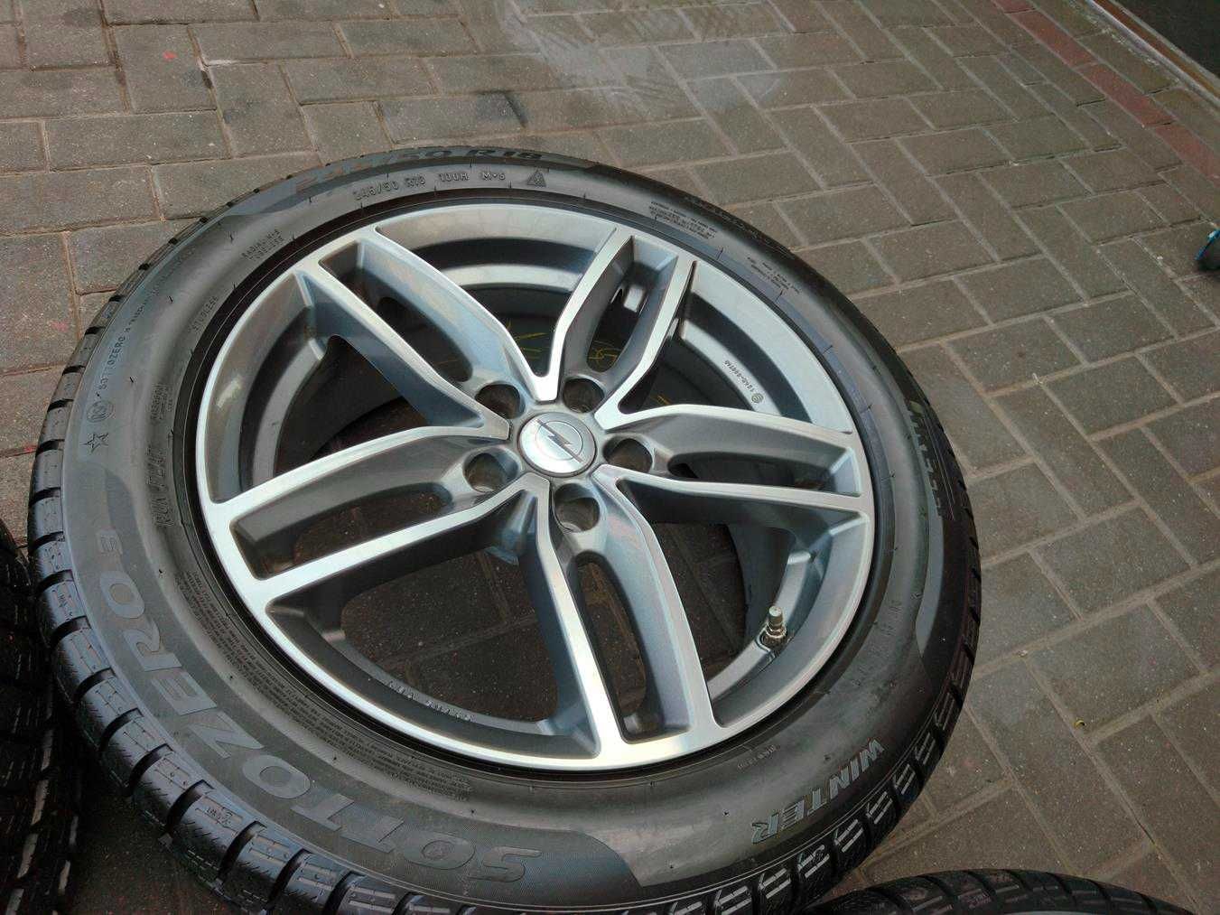 5x120 Alufelgi R18 Opel INSIGNIA I BMW 5 F10 VW T5 T6 ET34 8j 4szt