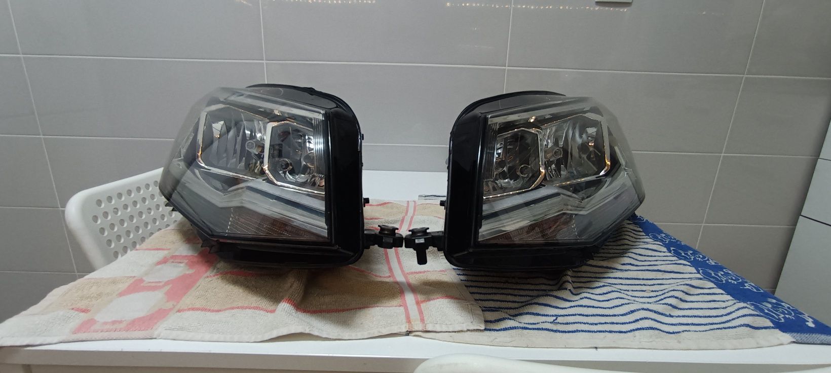 Óticas para VW Caddy