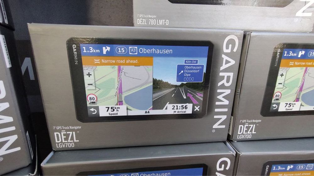 Навігатори для Вантажних авто, Dezl Garmin Нові