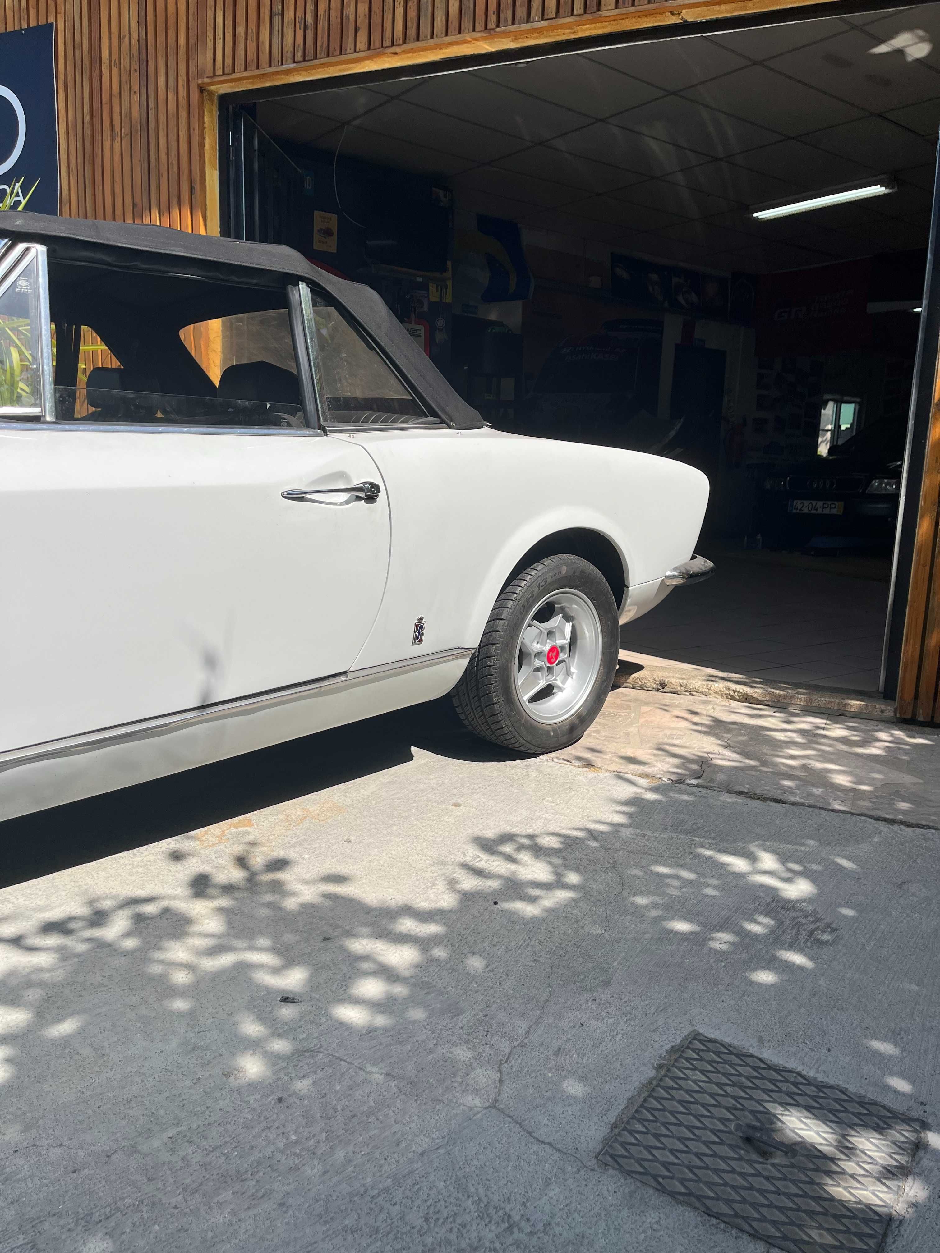 Fiat 124 Spider  bom estado