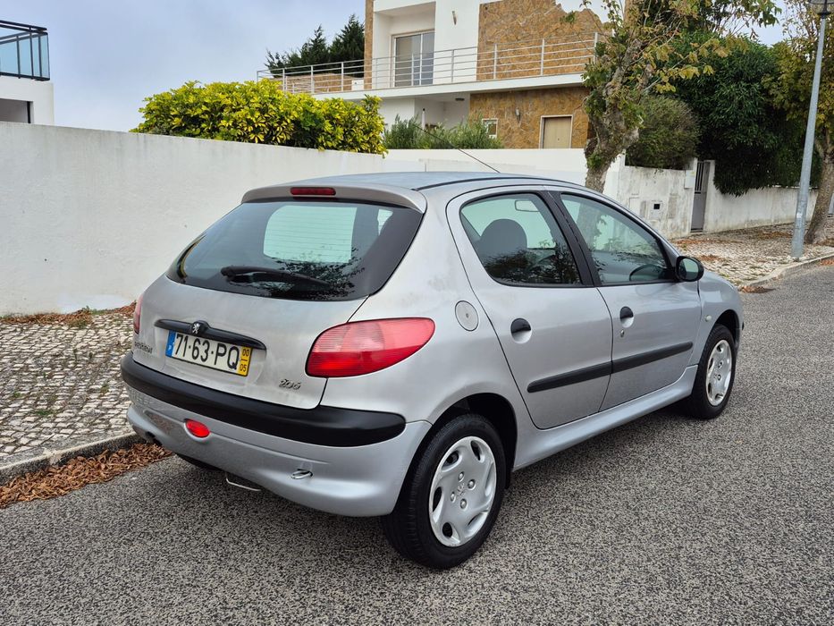 Peugeot 206 - 1.1 - gasolina