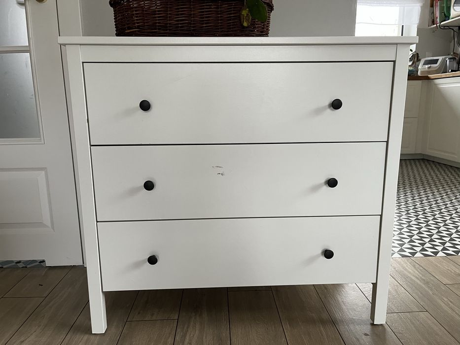Komoda IKEA Hemnes